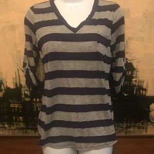 3/4 button scrunched sleeve shirt